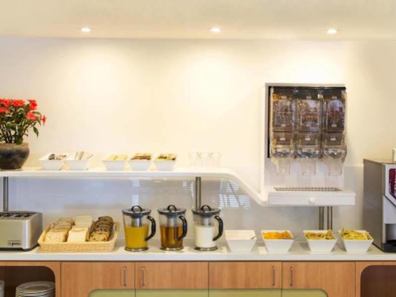 Ibis Budget Brisbane Airport Extérieur photo