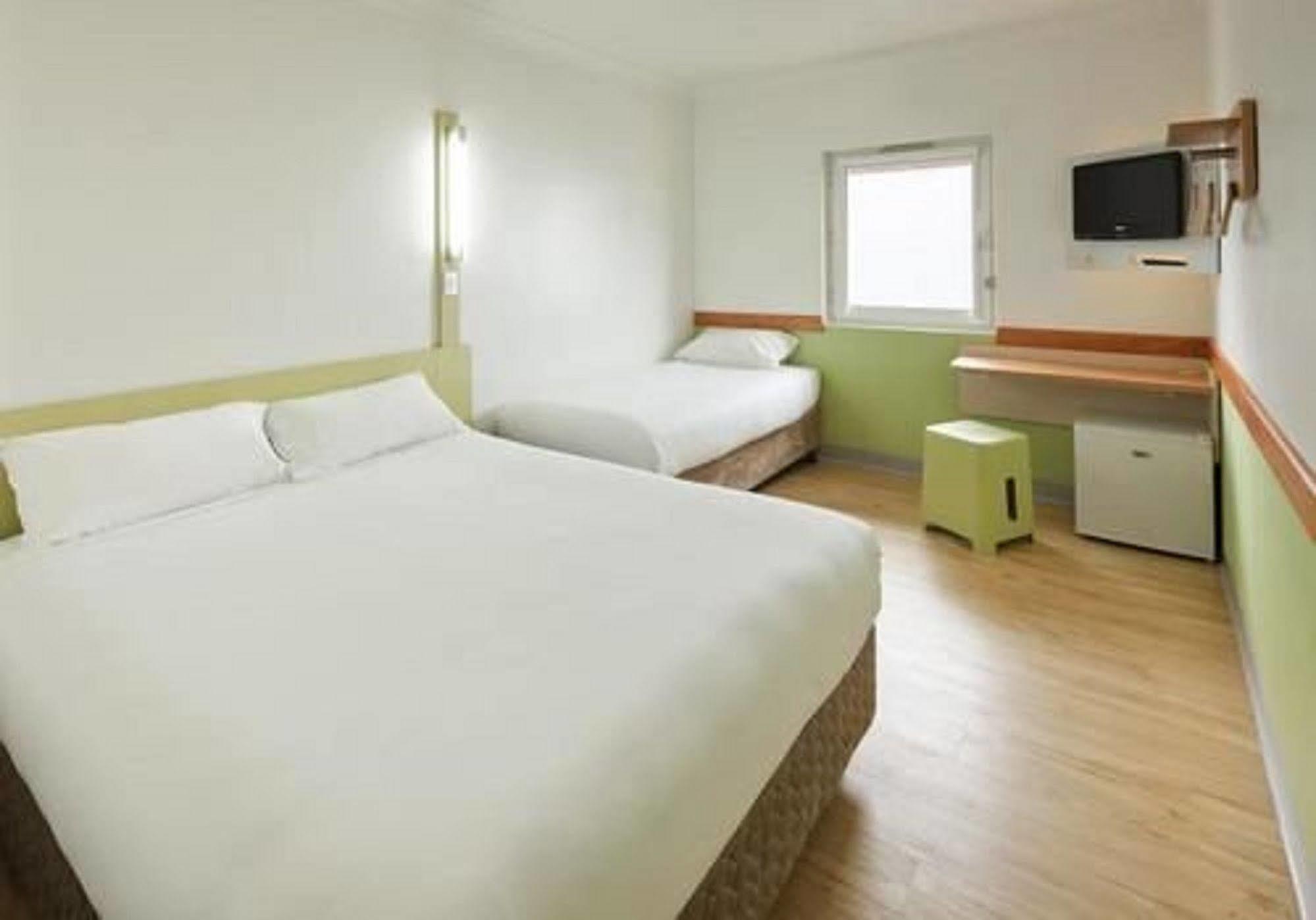 Ibis Budget Brisbane Airport Extérieur photo