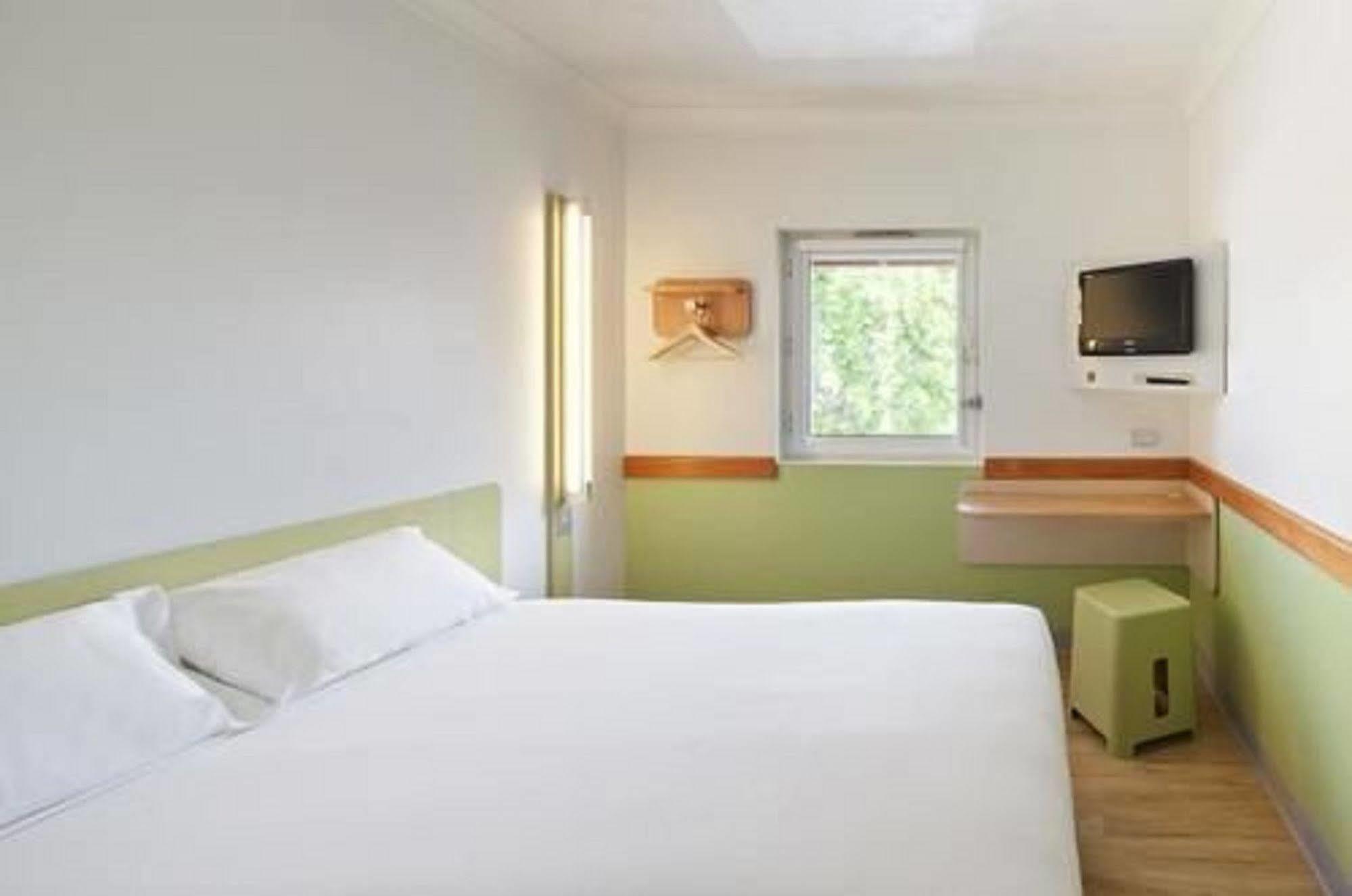 Ibis Budget Brisbane Airport Extérieur photo